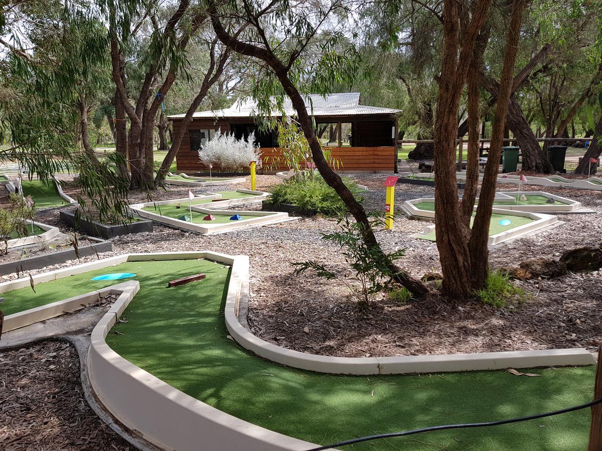 Gracetown Caravan Park Bagian luar foto